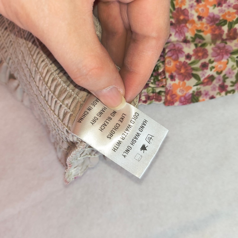 Dress Forum Los Angeles‎ Floral Smocked Crop Top — Boho Chic Tie Strap L - Picture 6 of 8